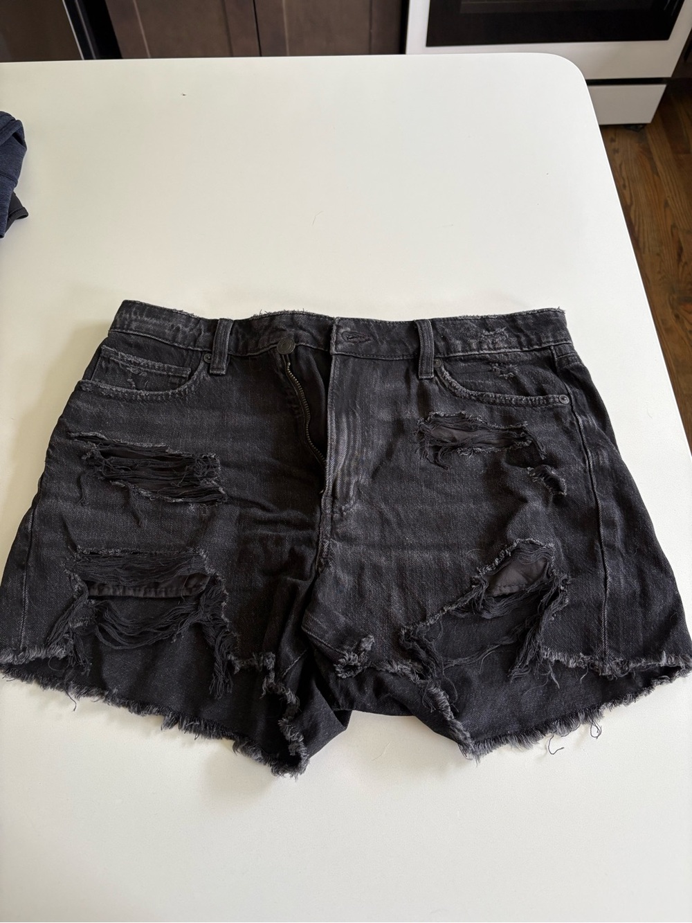 American Eagle Black Distressed Denim Shorts - Women